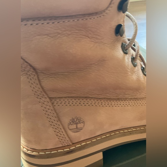 Timberland Women's Courmayr Lace-Up Blush Boots Sz 8.5M - Picture 2 of 9